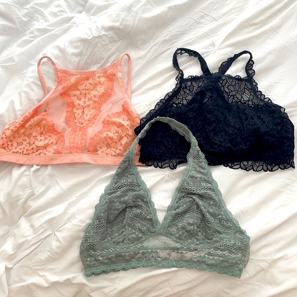 3 Victoria’s Secret bralettes Large